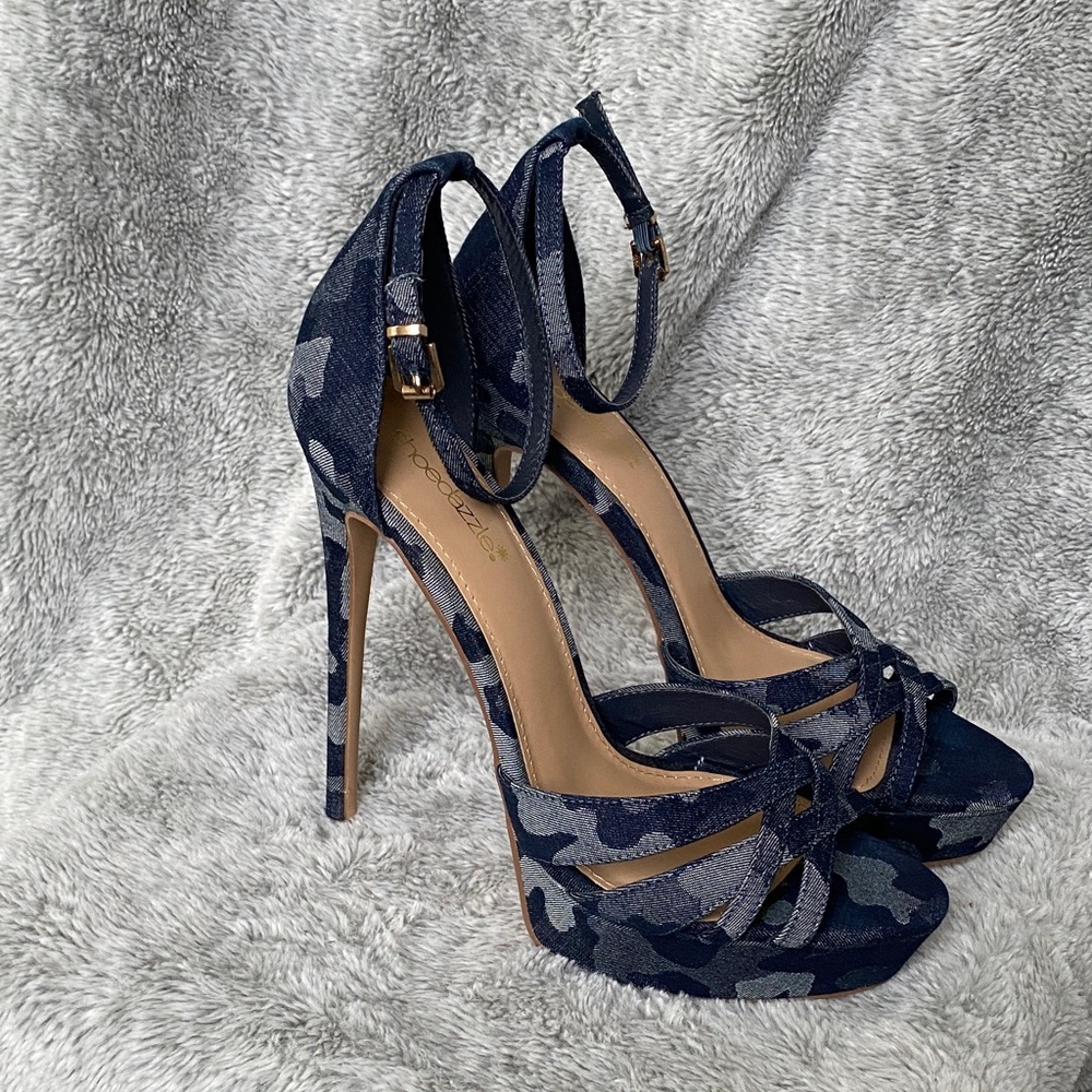 Shoe Dazzle Navy Camouflage Ankle-Strap Platform Heels